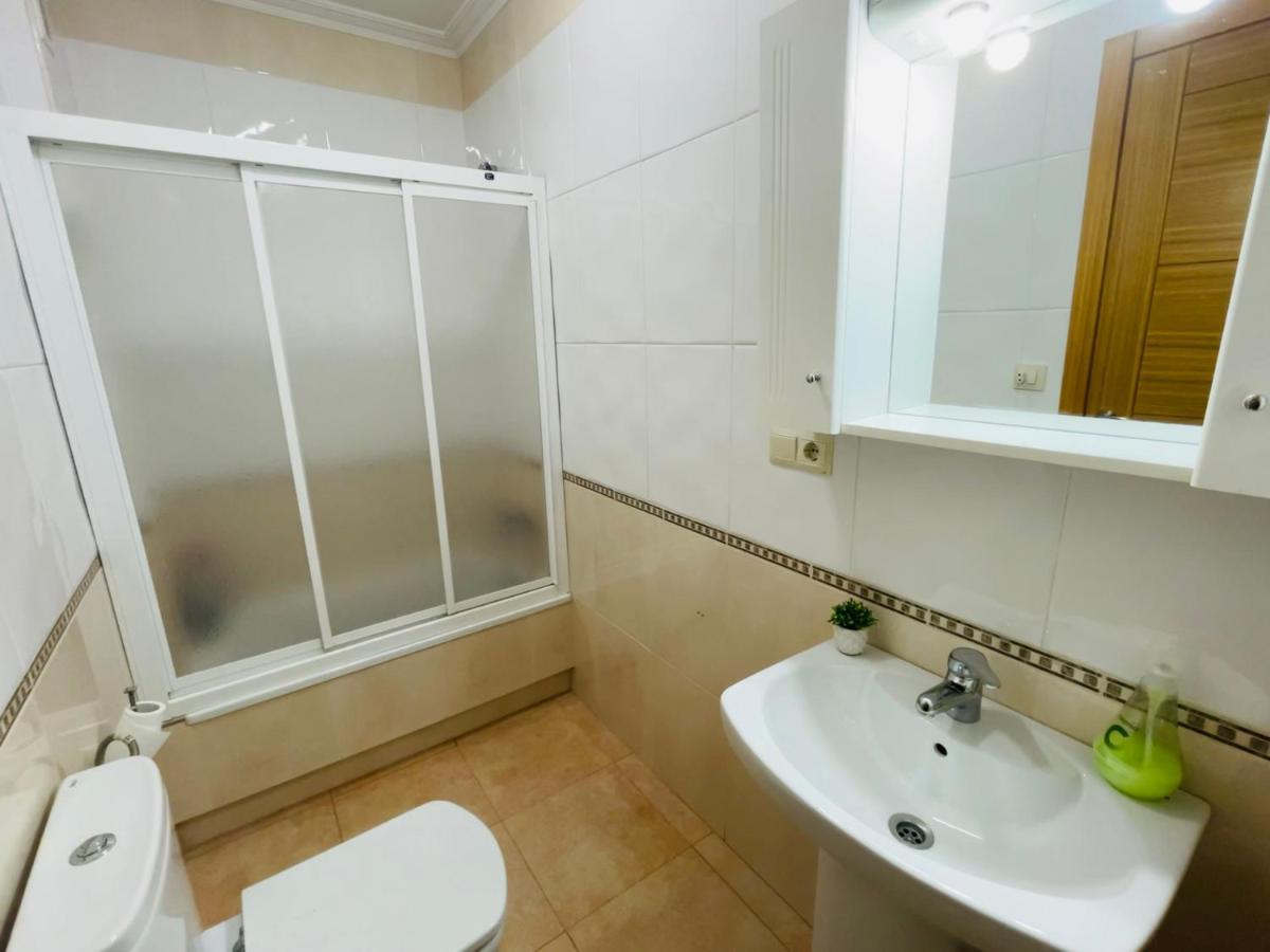 Ferienwohnung Alojamiento Rey Davina Vilagarcia de Arousa Exterior foto